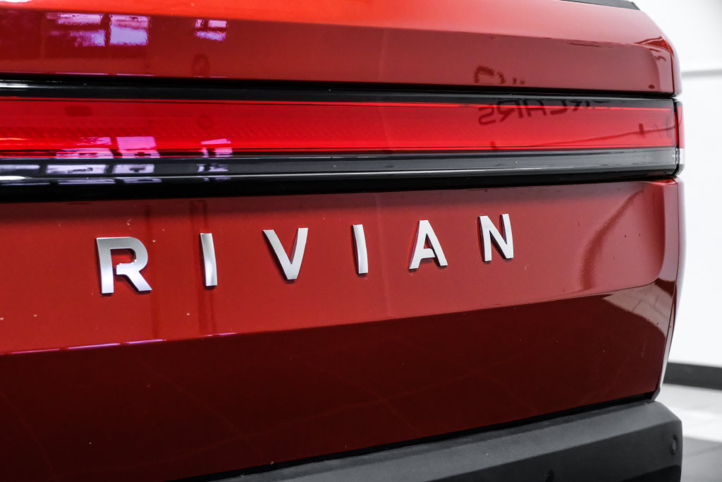 Used 2023 Rivian R1T Adventure Dual AWD/4WD image 66