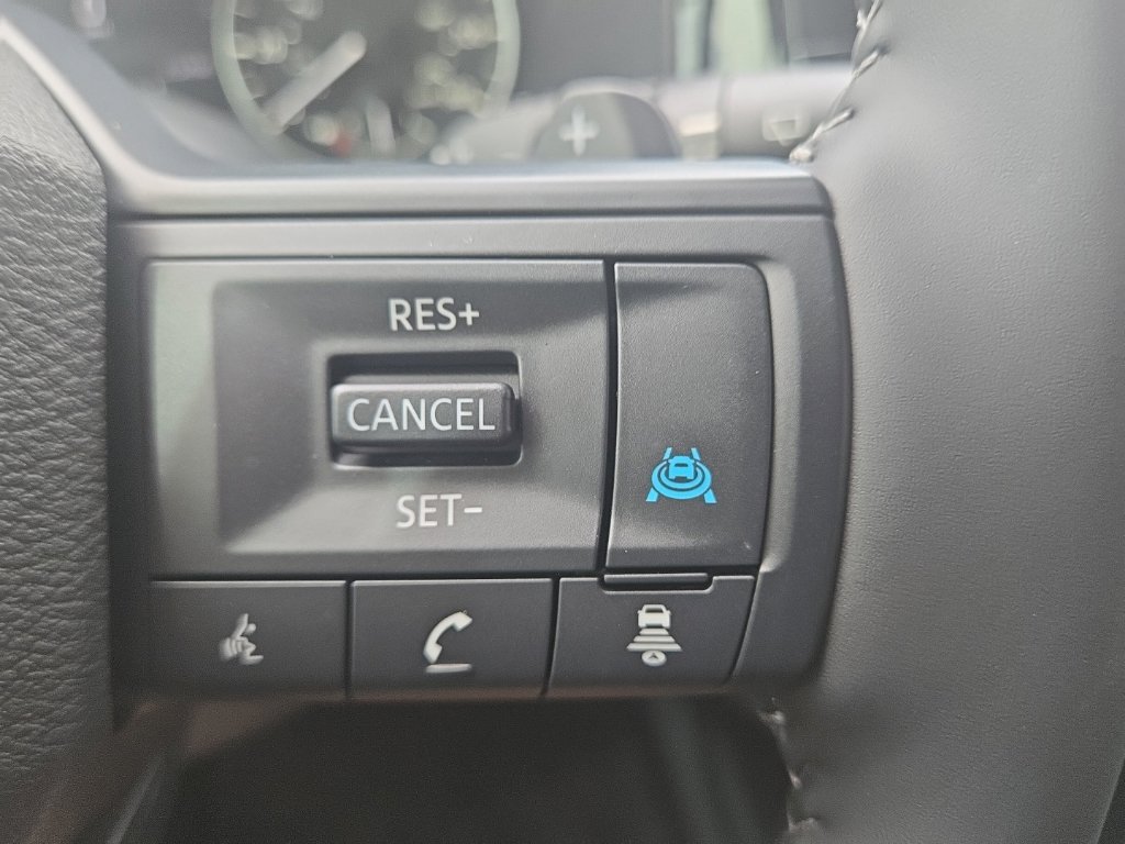 New 2026 Nissan Pathfinder SV FWD image 36