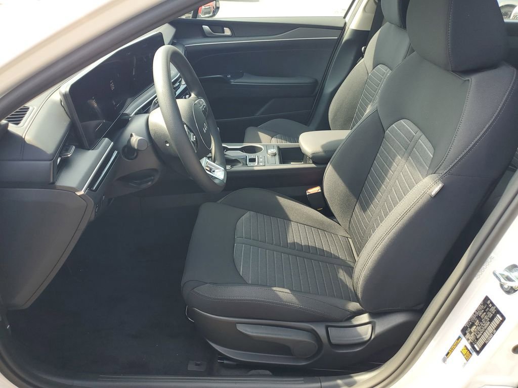 New 2026 Kia K5 LXS FWD image 24