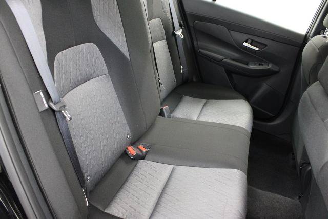 Certified 2026 Nissan Sentra SV w/ SV Convenience Package FWD image 18