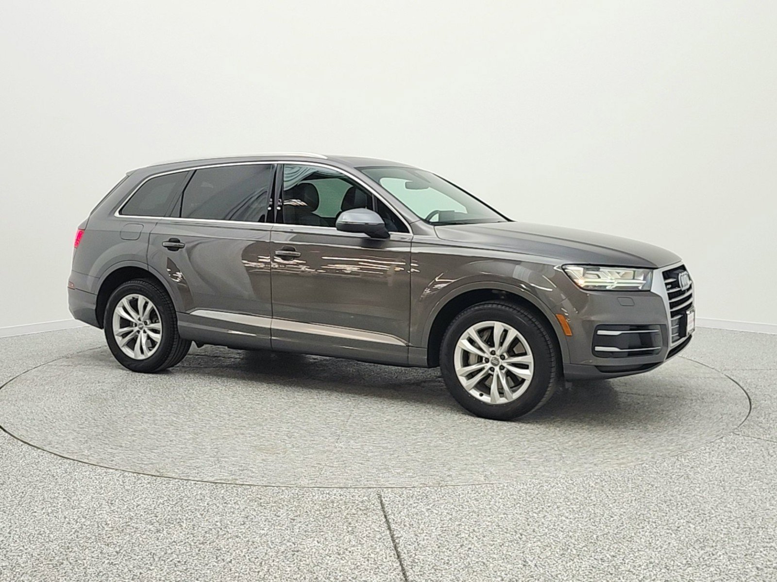 Used 2019 Audi Q7 2.0T Premium image 3