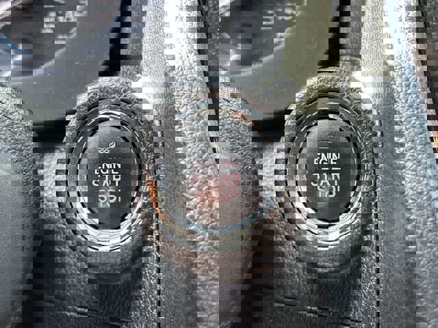 Used 2016 Subaru Crosstrek 2.0i Premium w/ Special Edition image 11