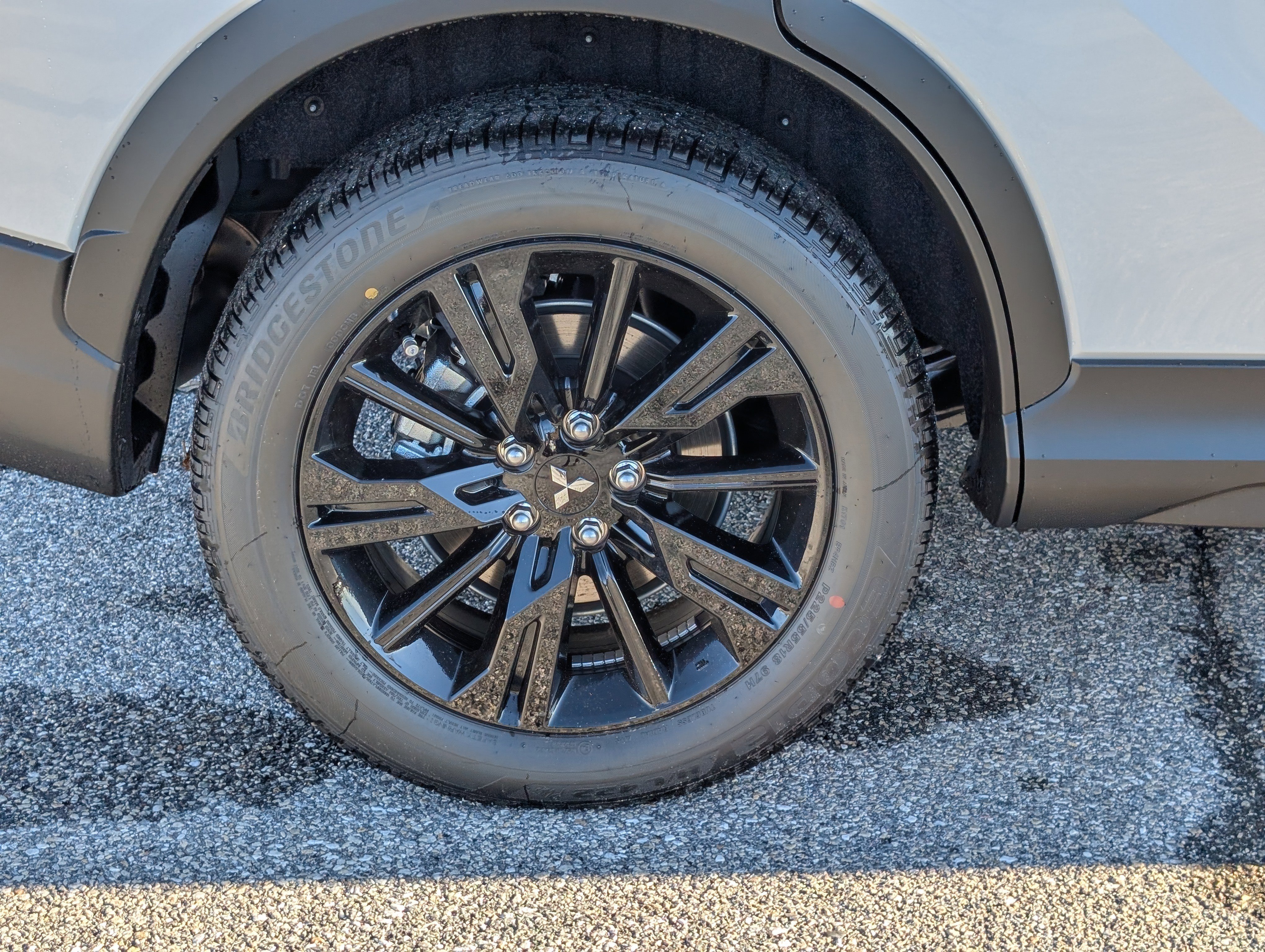 New 2026 Mitsubishi Eclipse Cross LE image 9