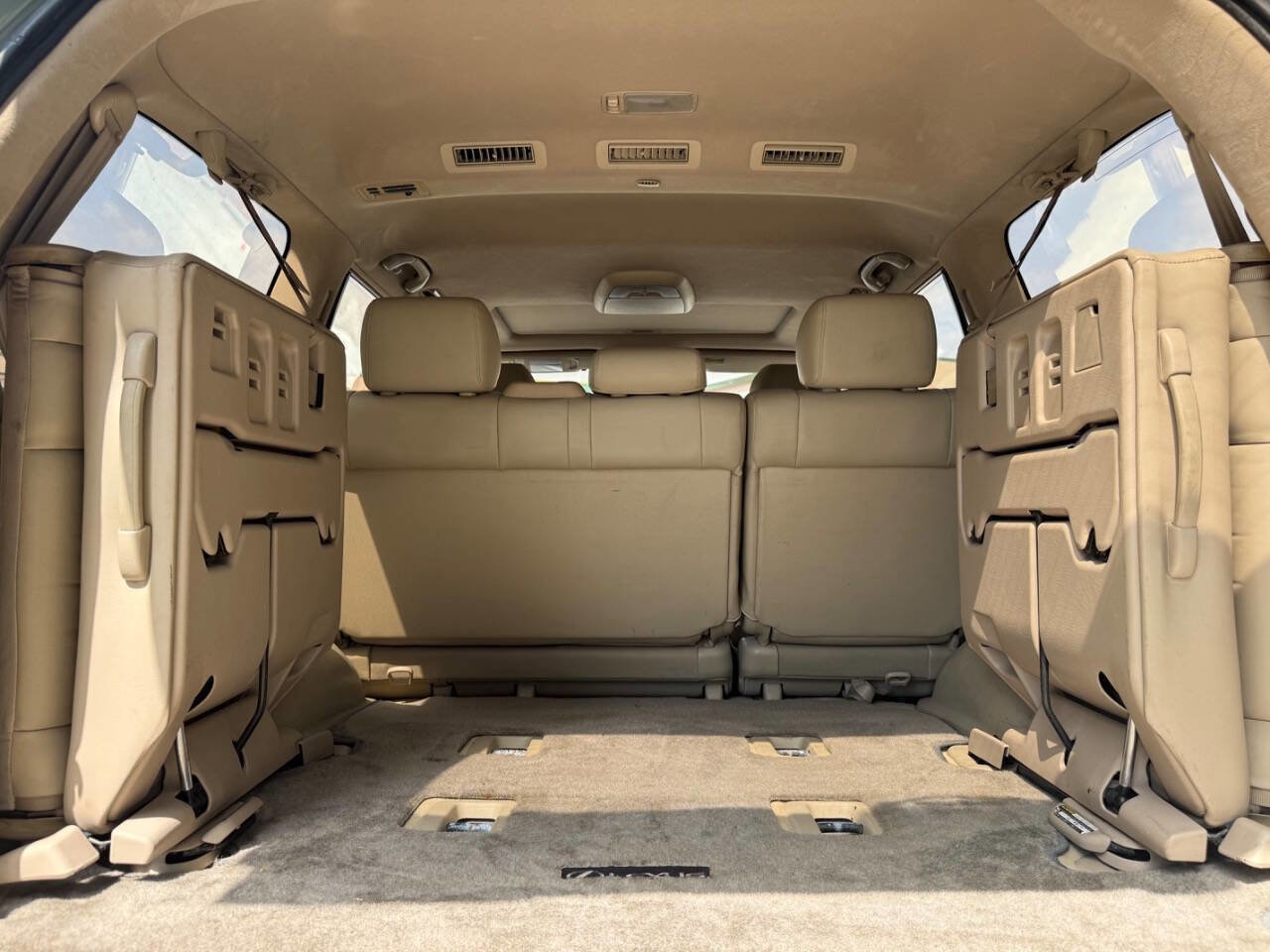 Used 2003 Lexus LX 470 4WD image 93