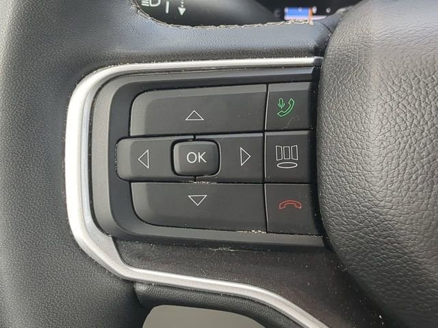 Used 2024 Jeep Wagoneer L 4WD image 33