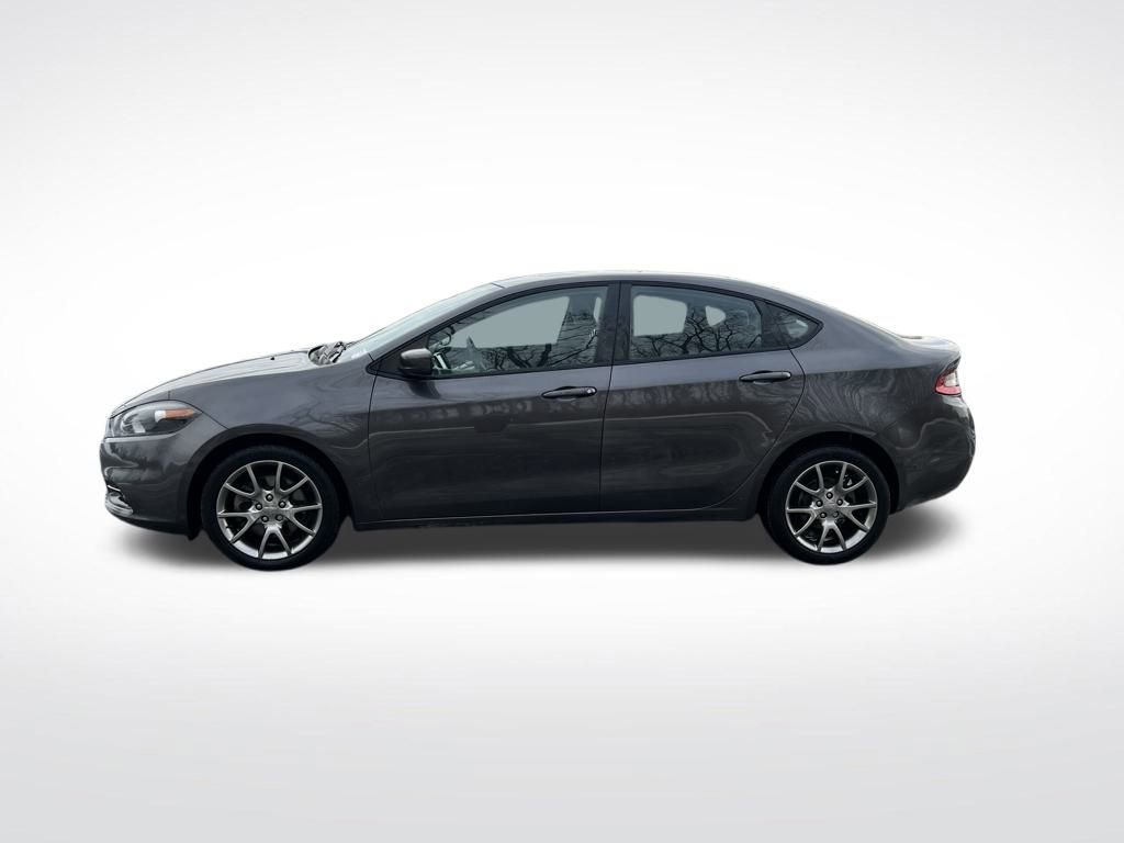 Used 2015 Dodge Dart SXT w/ Sun/Sound Group image 2