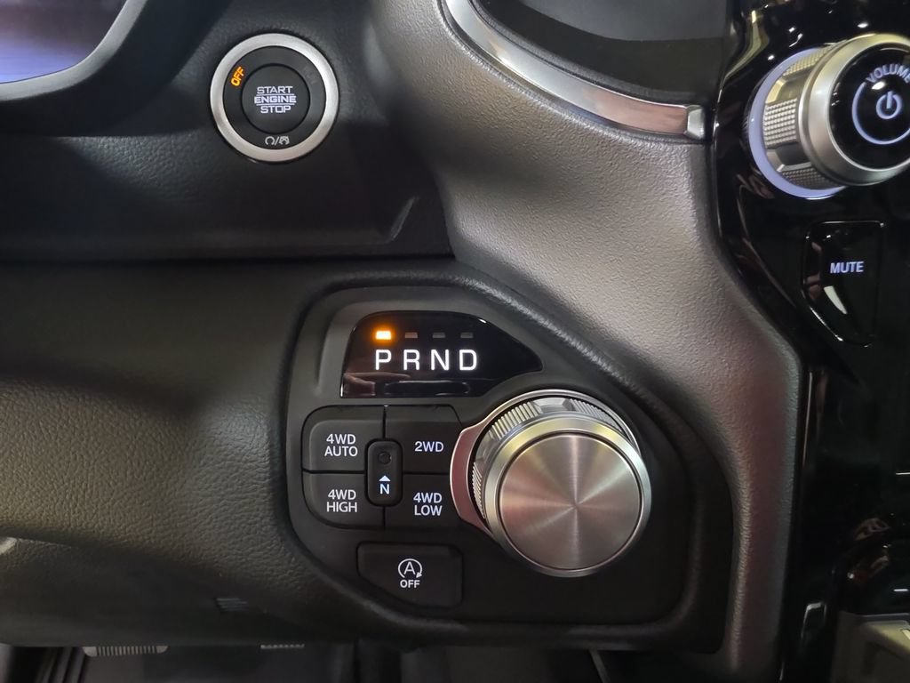 New 2027 RAM 1500 Laramie AWD/4WD image 21