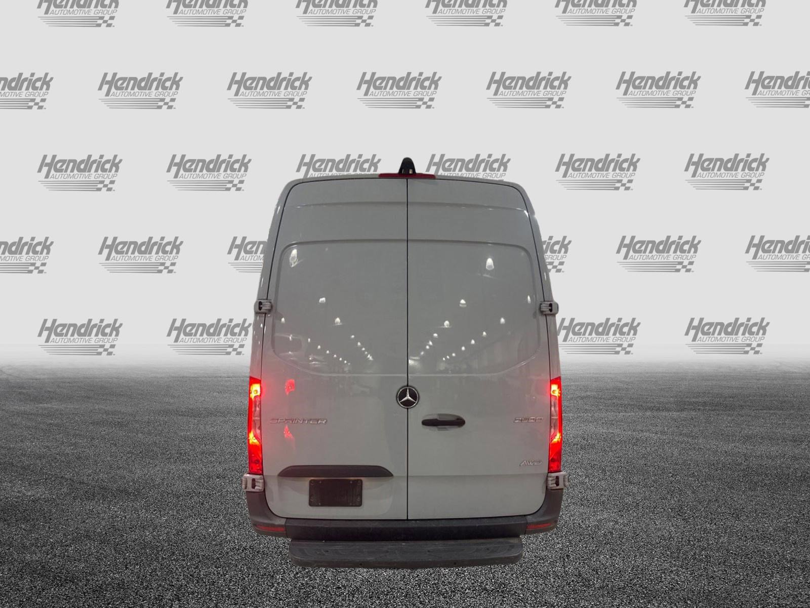 Used 2023 Mercedes-Benz Sprinter 2500 image 42