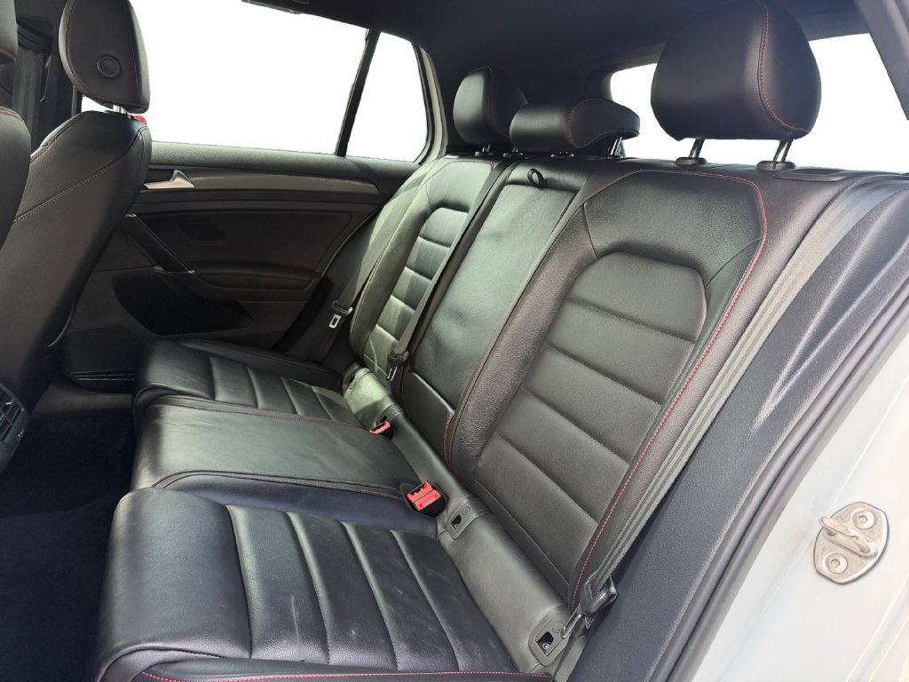 Used 2021 Volkswagen GTI Autobahn FWD image 13
