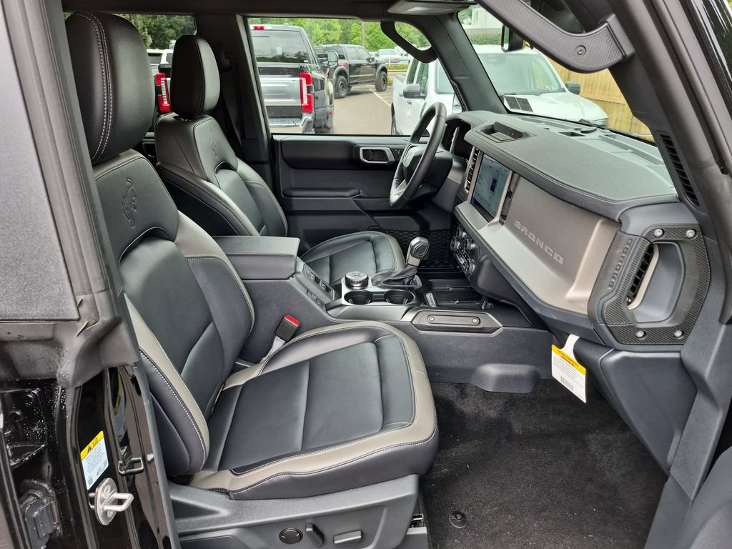New 2026 Ford Bronco Outer Banks AWD/4WD image 25