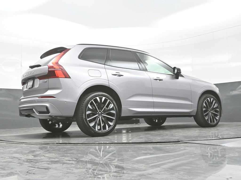 New 2027 Volvo XC60 T8 Ultra AWD/4WD image 30