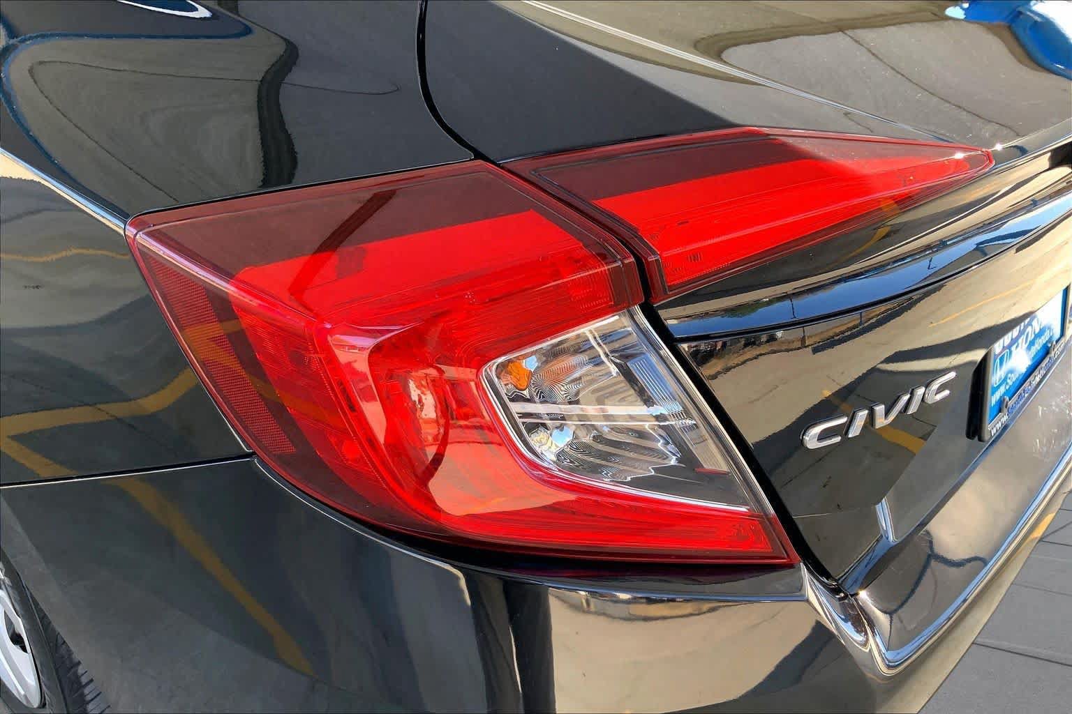 Used 2018 Honda Civic LX image 28