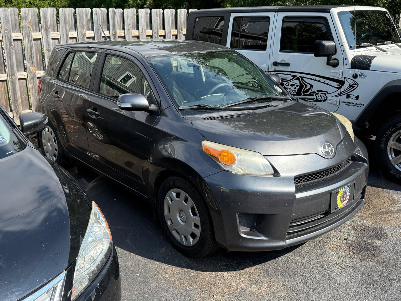 Used 2012 Scion xD FWD image 2