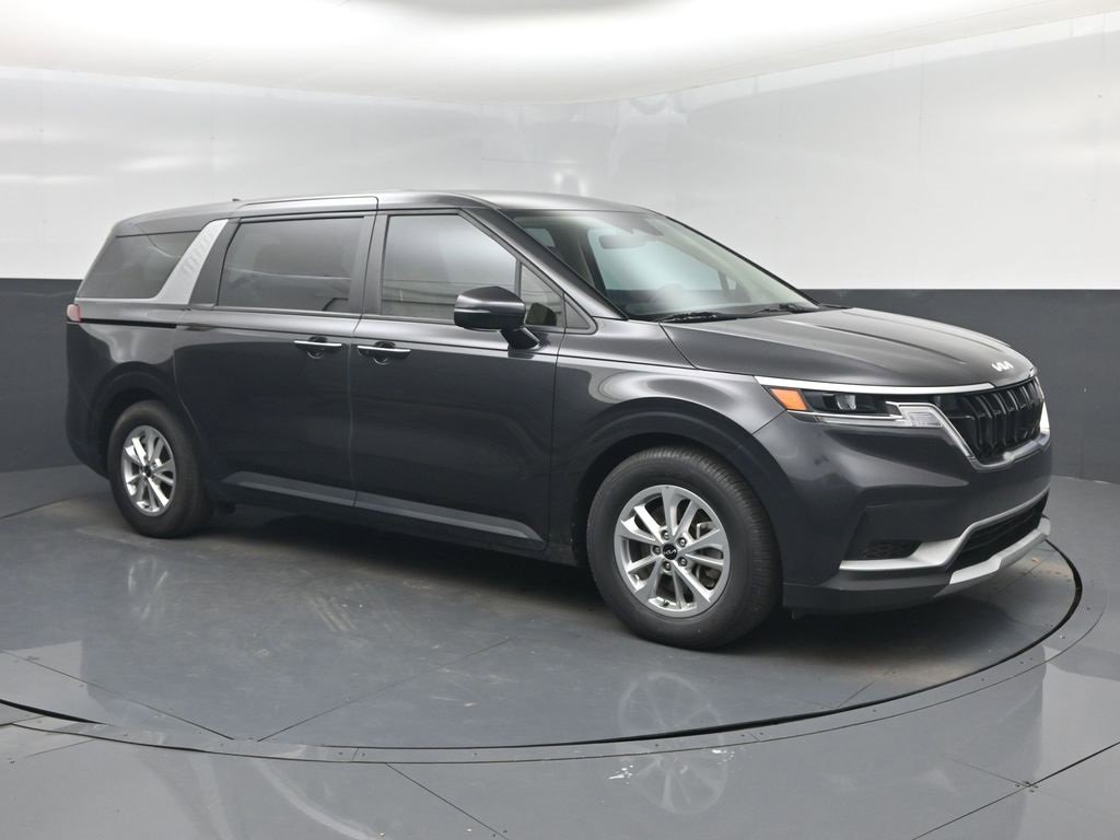 Certified 2023 Kia Carnival LX