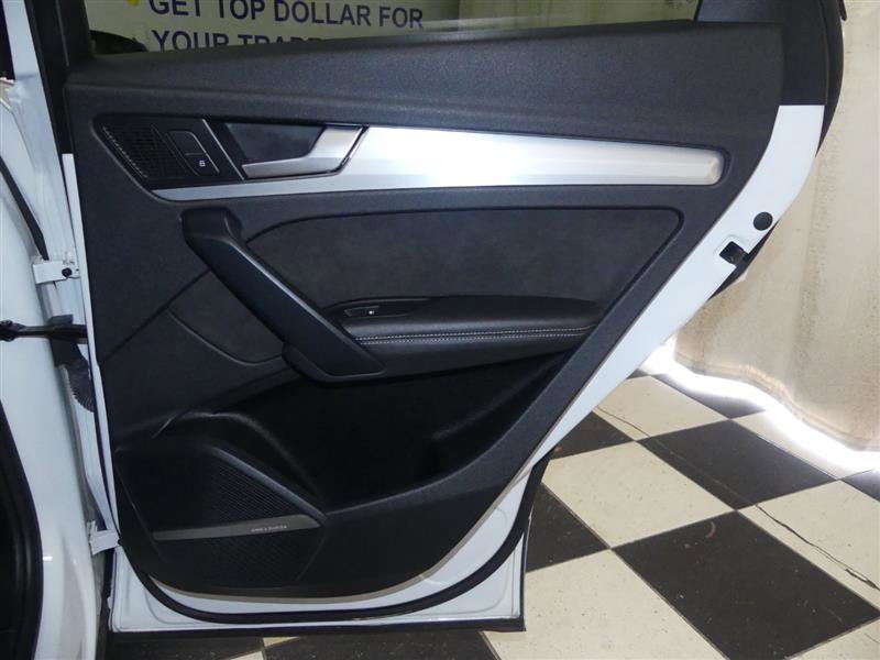 Used 2020 Audi SQ5 Premium Plus image 27