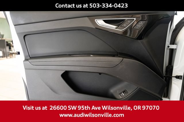 Used 2023 Audi Q4 e-tron Premium Plus w/ Premium Plus AWD/4WD image 22