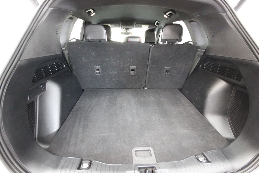 Used 2023 Ford Escape ST-Line AWD/4WD image 6