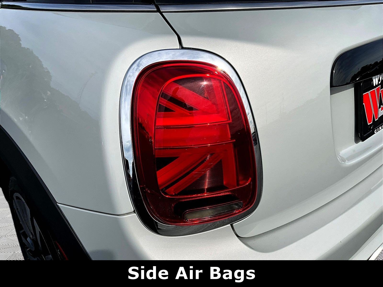 Used 2021 MINI Cooper S w/ Signature Upholstery Package FWD image 22