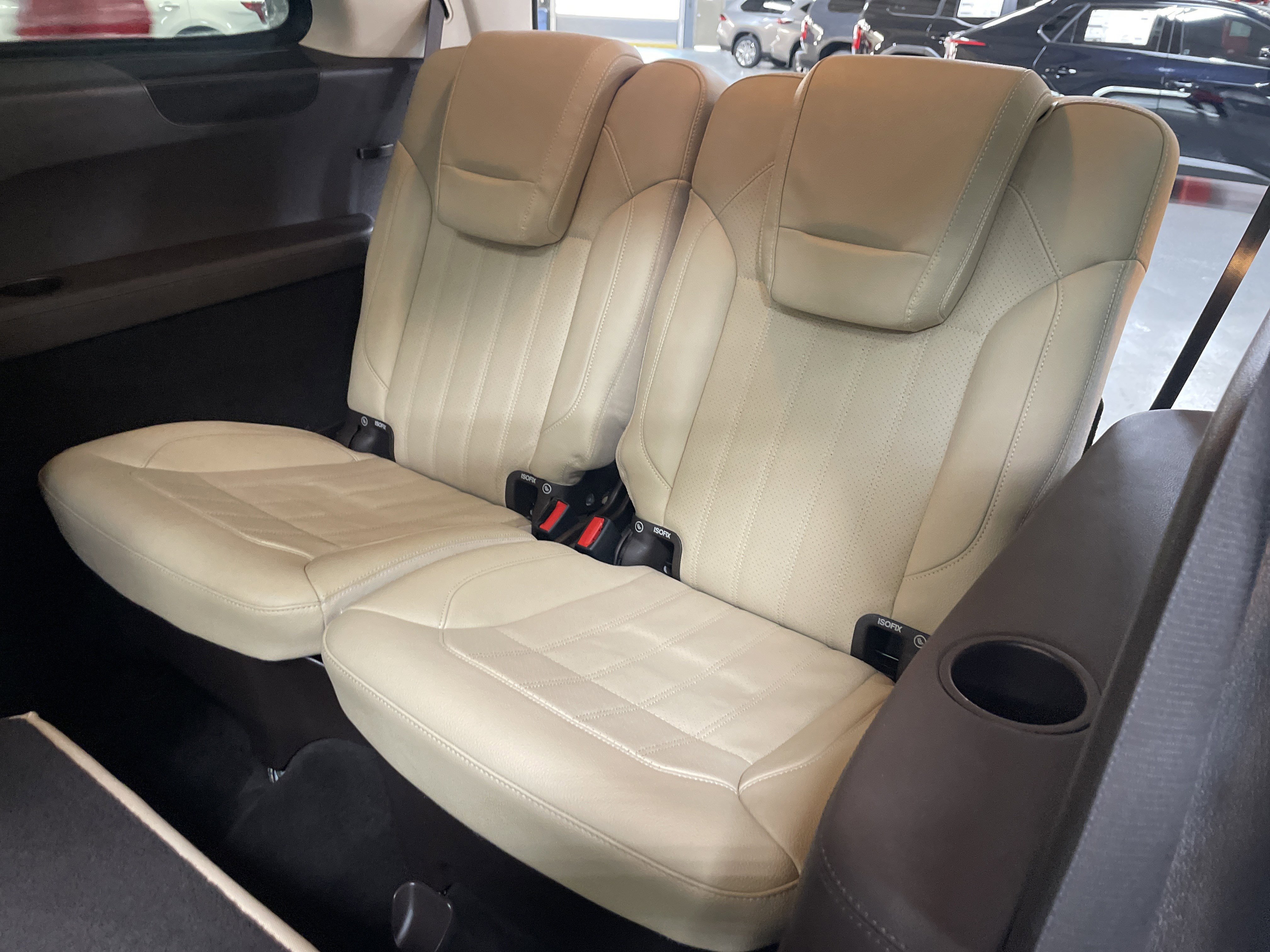 Used 2018 Mercedes-Benz GLS 450 4MATIC image 33