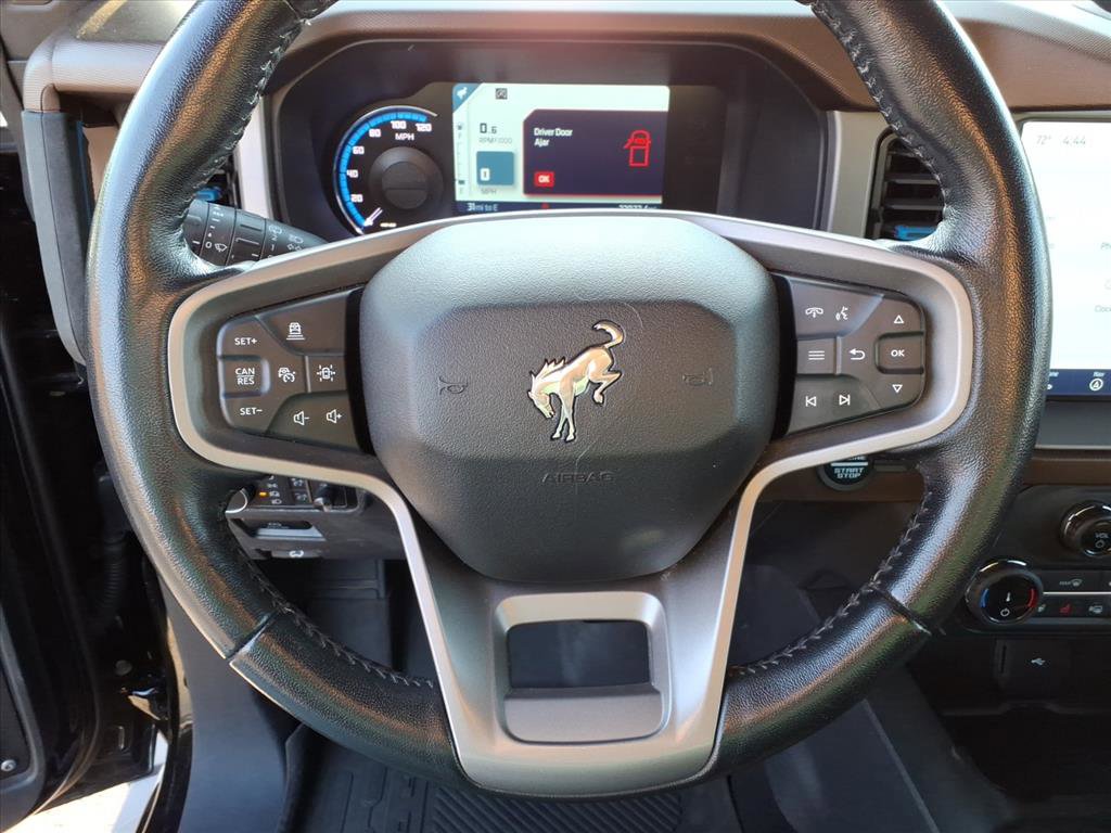 Used 2022 Ford Bronco Outer Banks image 19