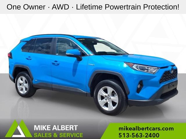 Used 2021 Toyota RAV4 XLE AWD/4WD image 1