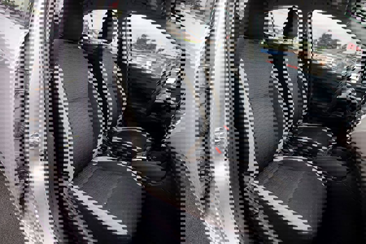 Used 2021 Nissan Versa SV image 19