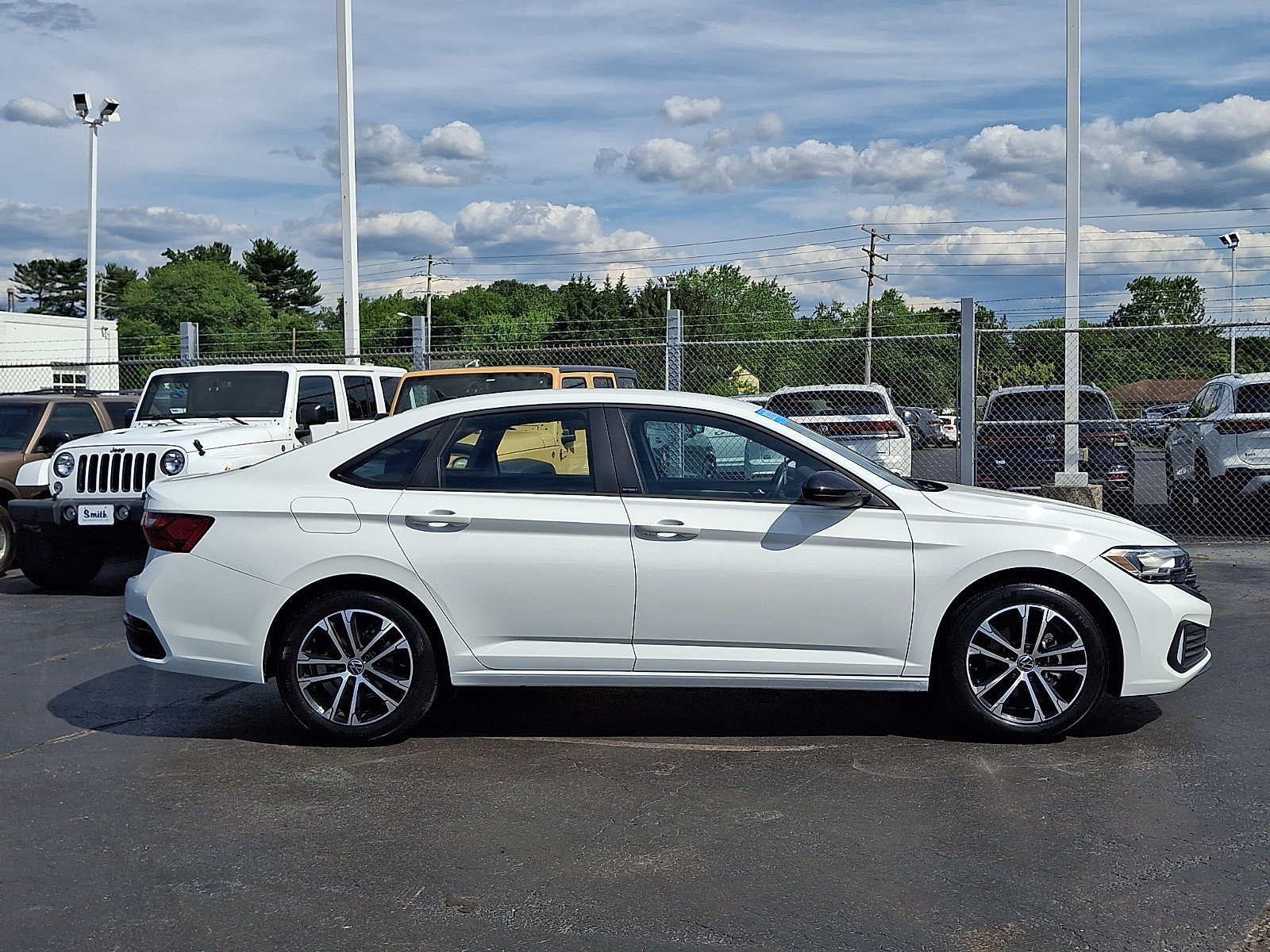 Certified 2023 Volkswagen Jetta Sport FWD image 7
