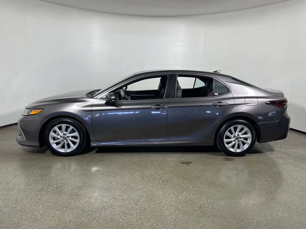Certified 2023 Toyota Camry LE image 6
