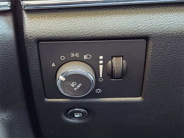 Used 2015 Jeep Grand Cherokee Limited image 20