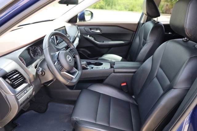Used 2022 Nissan Rogue SV w/ SV Premium Package FWD image 10