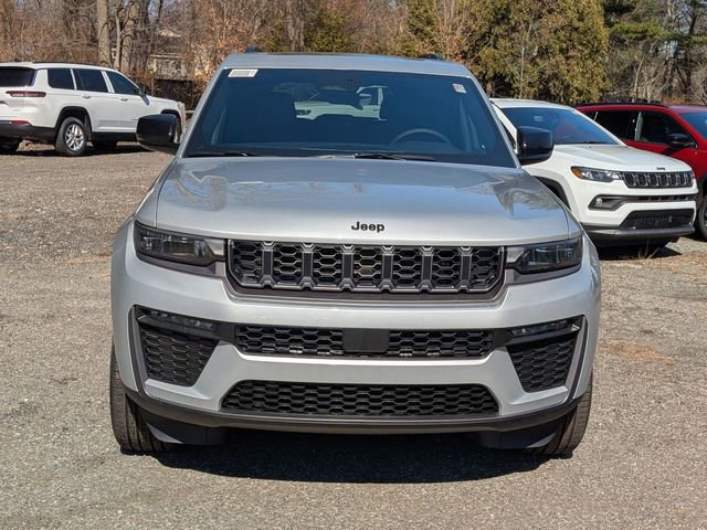 New 2026 Jeep Grand Cherokee Limited w/ Limited Altitude Package image 8