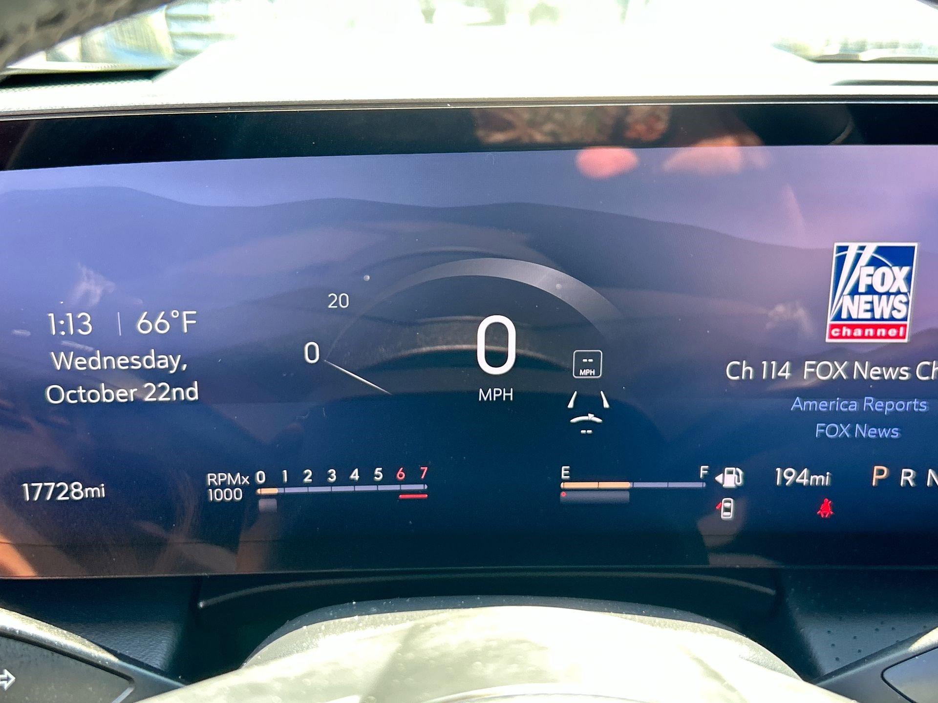 Used 2025 Buick Enclave Avenir image 23