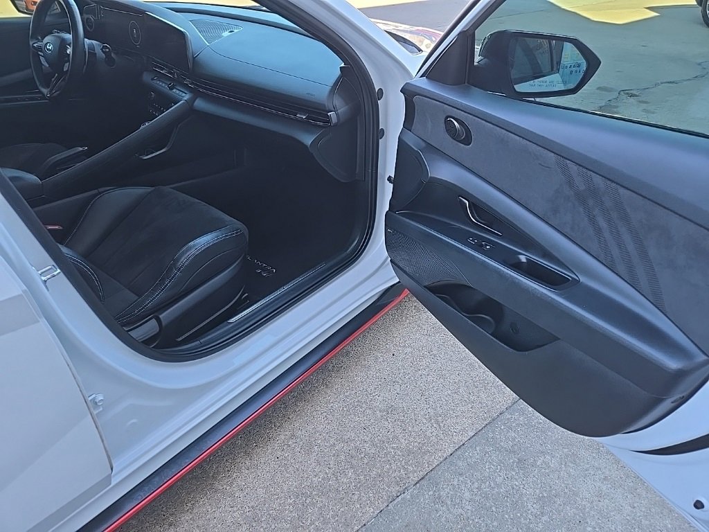 Used 2022 Hyundai Elantra N w/ Preferred Accessory Package image 69