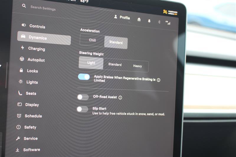 Used 2024 Tesla Model Y Long Range image 16