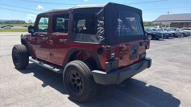 Used 2014 Jeep Wrangler Unlimited Sport w/ Quick Order Package 24S AWD/4WD image 9