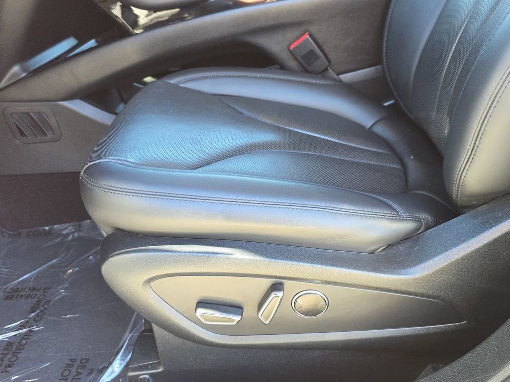 Used 2021 Lincoln Nautilus Reserve image 21