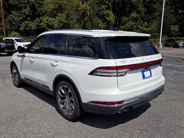 New 2026 Lincoln Aviator Reserve RWD image 5