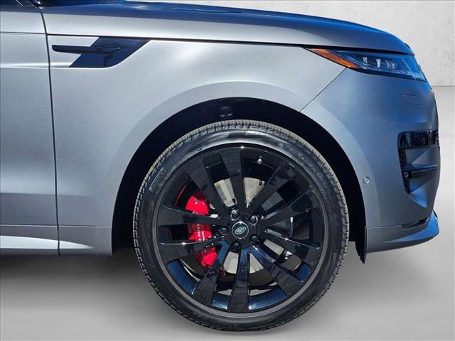 Used 2024 Land Rover Range Rover Sport Dynamic SE image 23