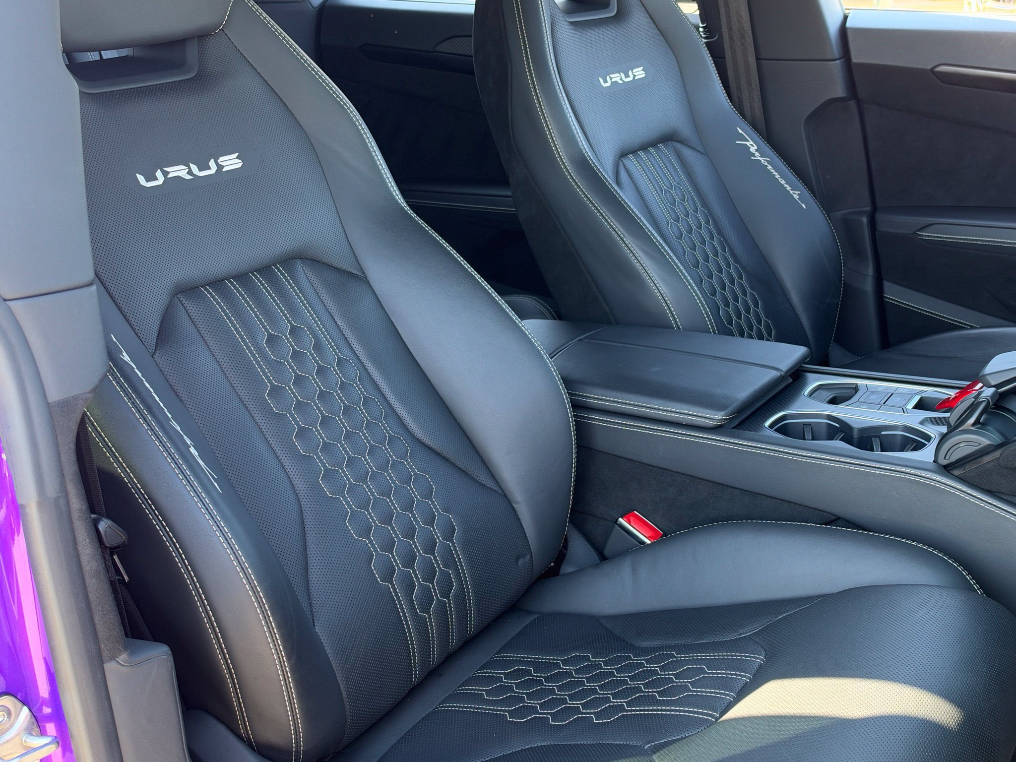 Used 2023 Lamborghini Urus Performante AWD/4WD image 51