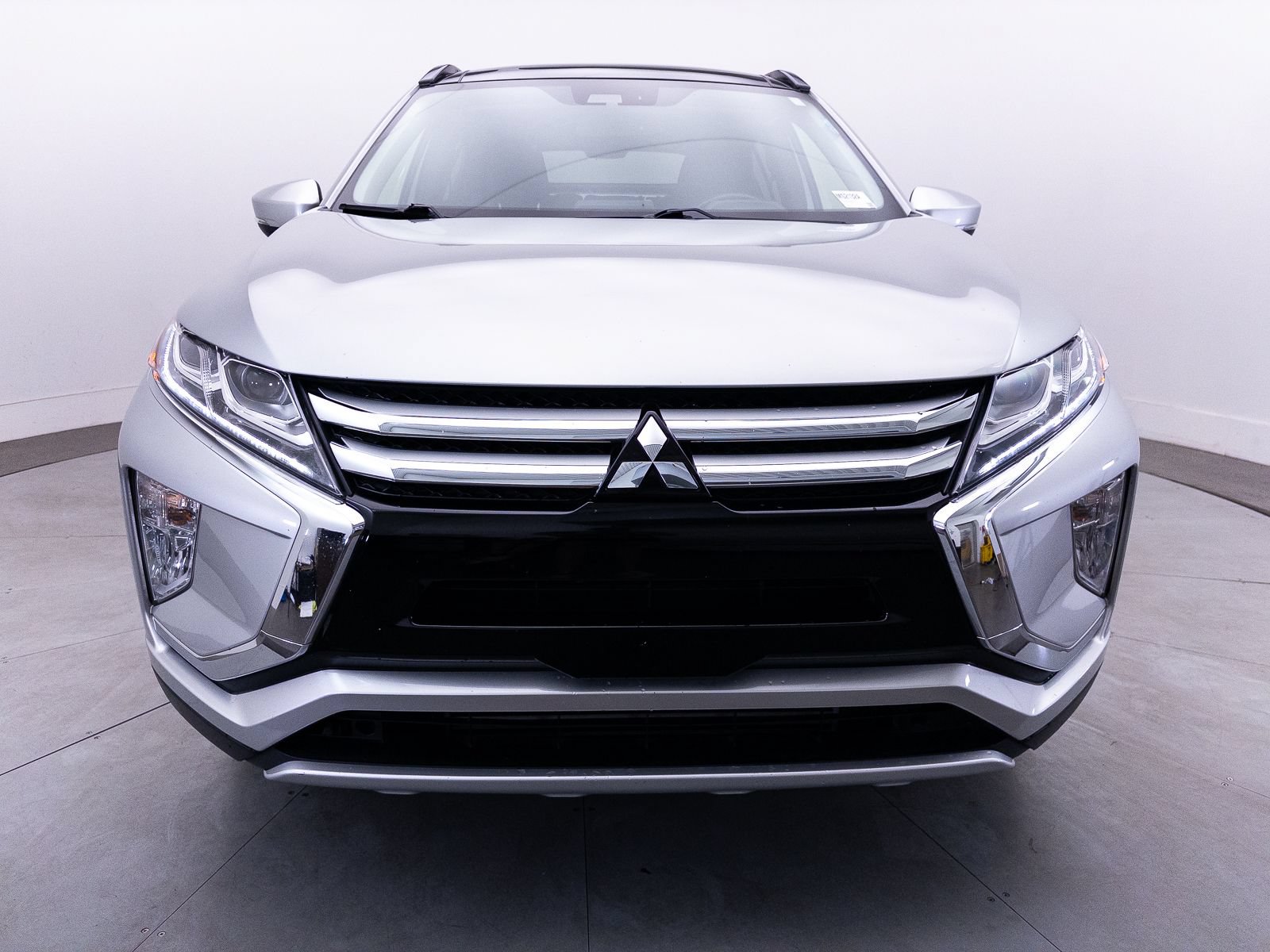 Used 2018 Mitsubishi Eclipse Cross SEL AWD/4WD image 15