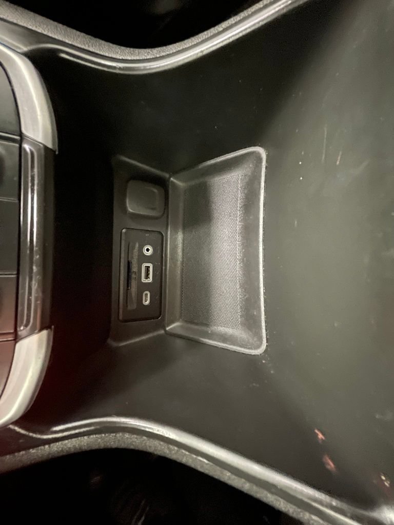 Used 2022 GMC Terrain SLT AWD/4WD image 23