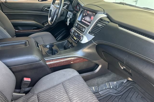 Used 2015 GMC Yukon SLE w/ Convenience Package RWD image 16