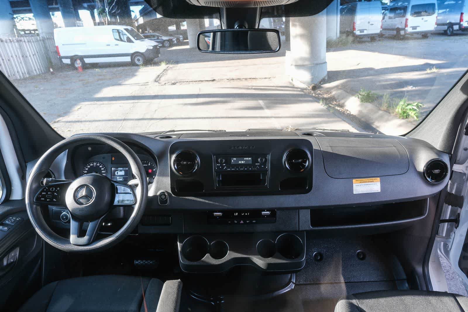 Used 2023 Mercedes-Benz Sprinter 2500 image 13