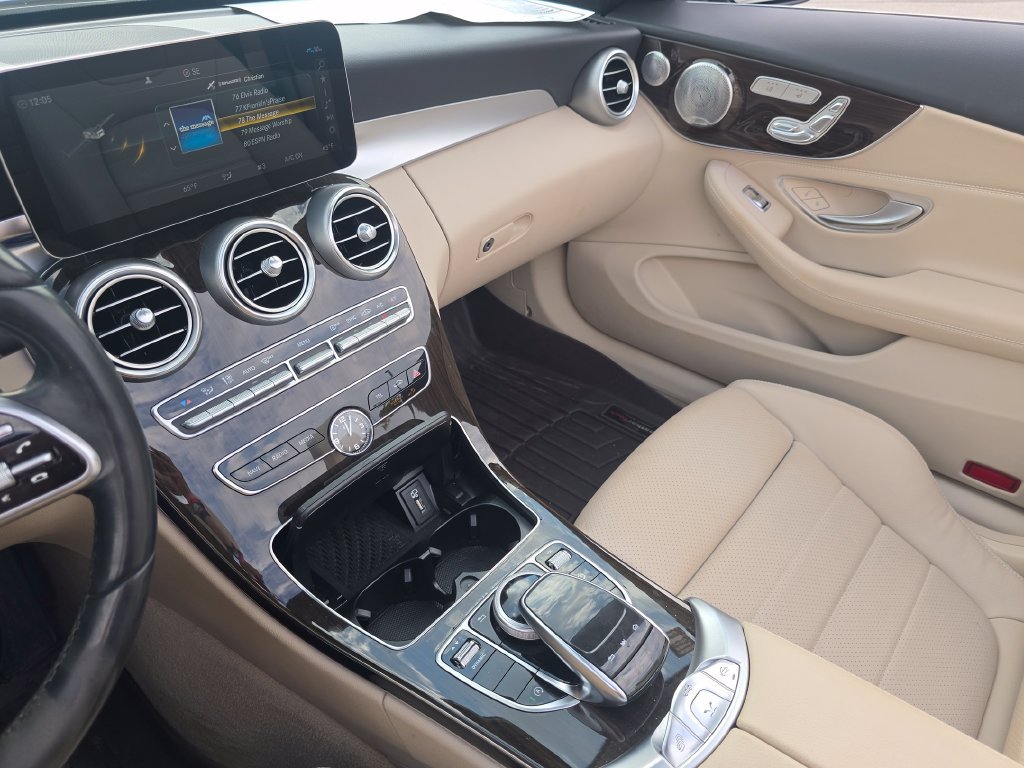Used 2023 Mercedes-Benz C 300 4MATIC Cabriolet image 28