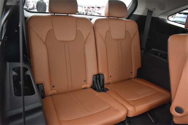 Certified 2022 Kia Sorento SX Prestige w/ Rust Color Package image 19