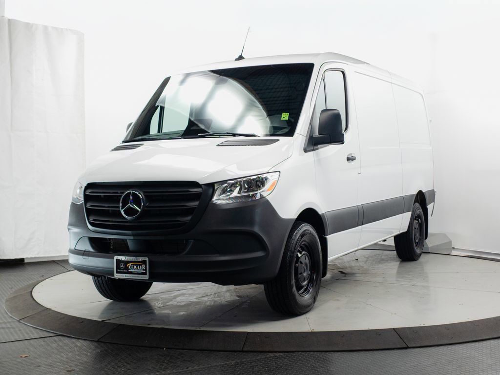 Used 2026 Mercedes-Benz Sprinter 2500 image 3