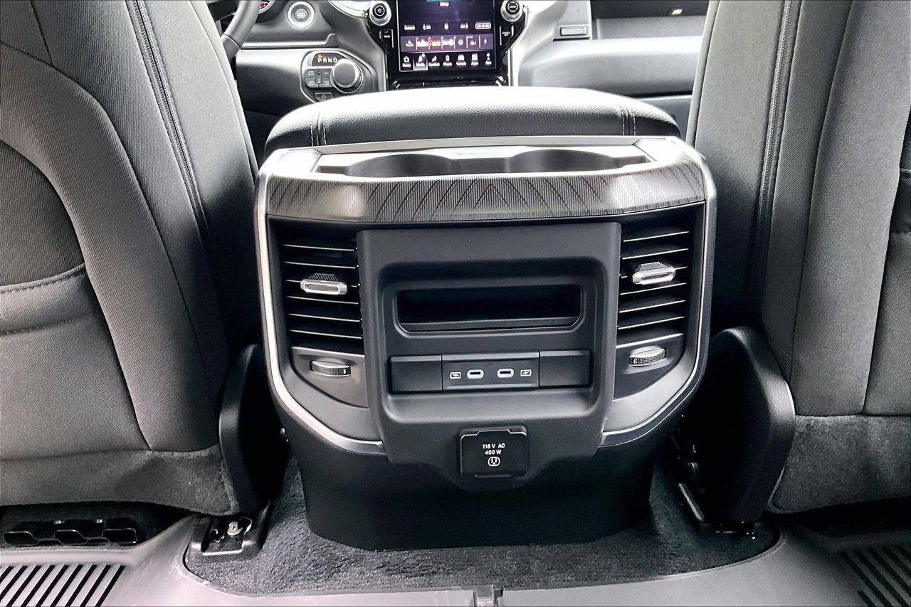 New 2026 RAM 1500 4x4 Crew Cab image 16