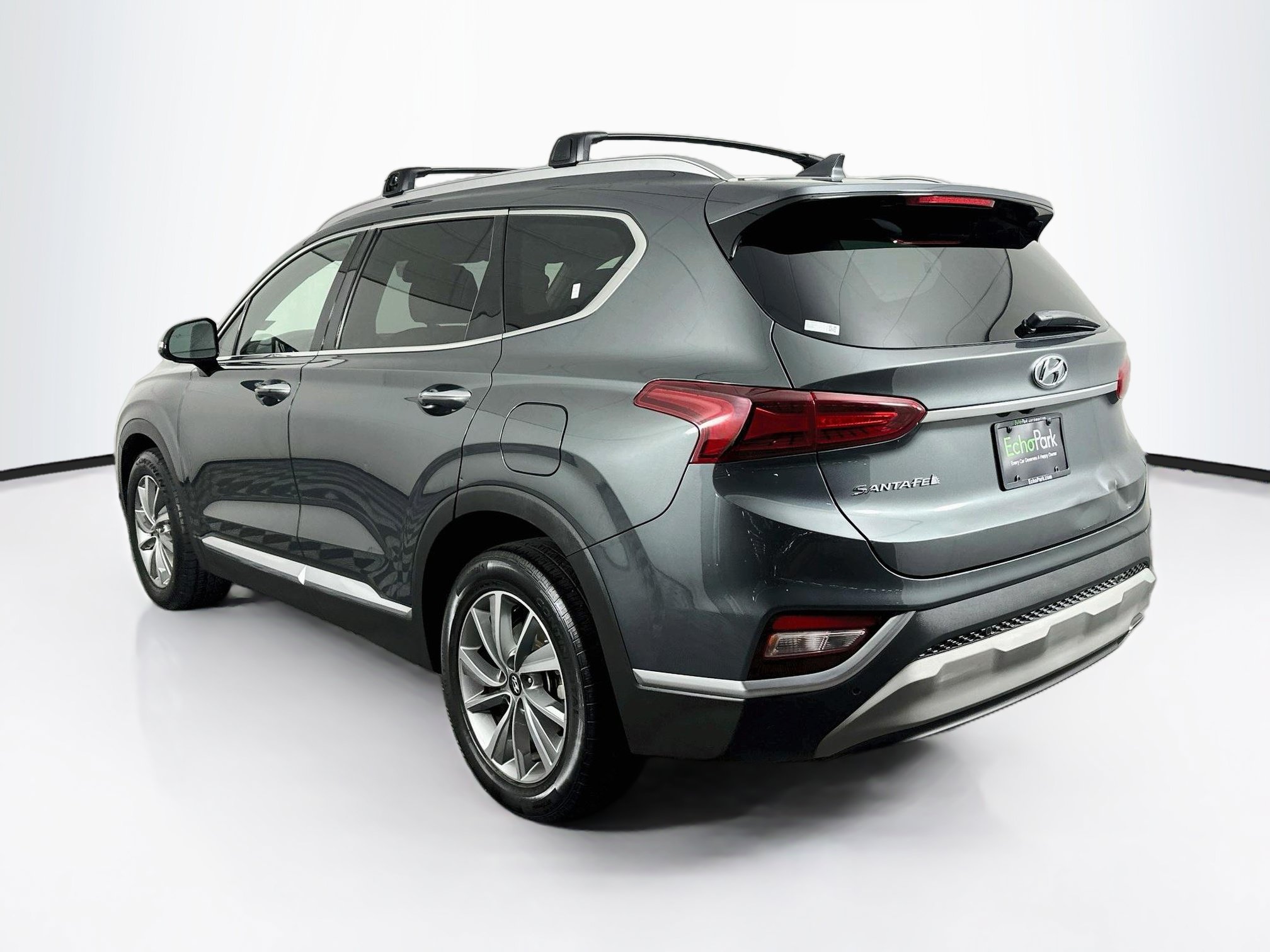 Used 2020 Hyundai Santa Fe SEL w/ Convenience + Premium Package FWD image 5