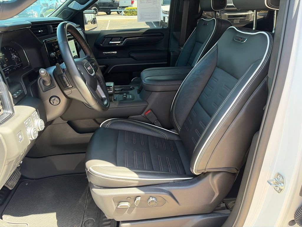 Used 2025 GMC Sierra 1500 AT4X AWD/4WD image 24