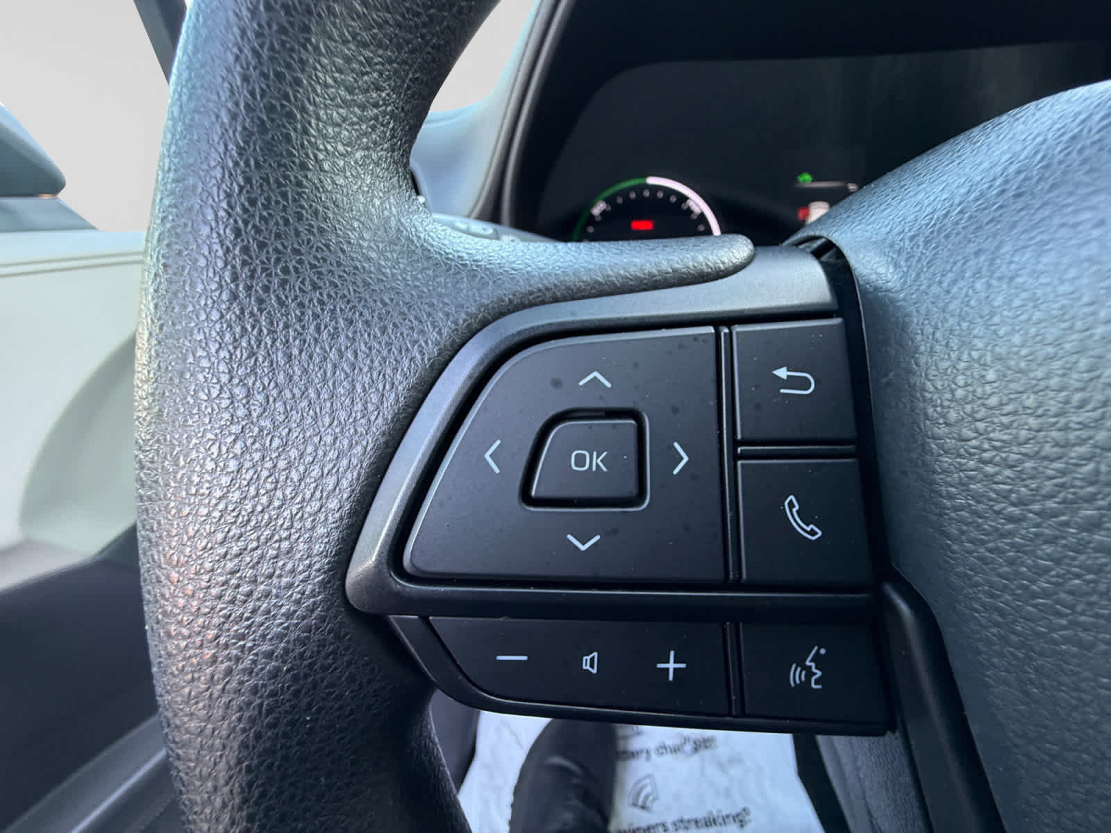 Used 2024 Toyota Sienna LE AWD/4WD image 19